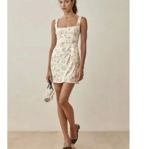 Reformation dainty dress- never worn!!